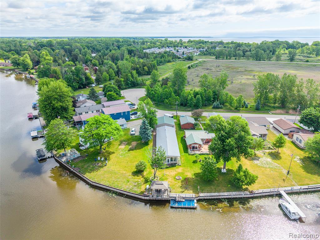 1656 S Riverside Drive, Au Gres, MI 48703 — Photo 47