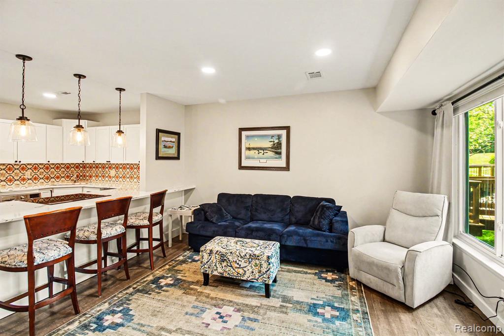 851 Union Street, 40, Milford, MI 48381 — Photo 5