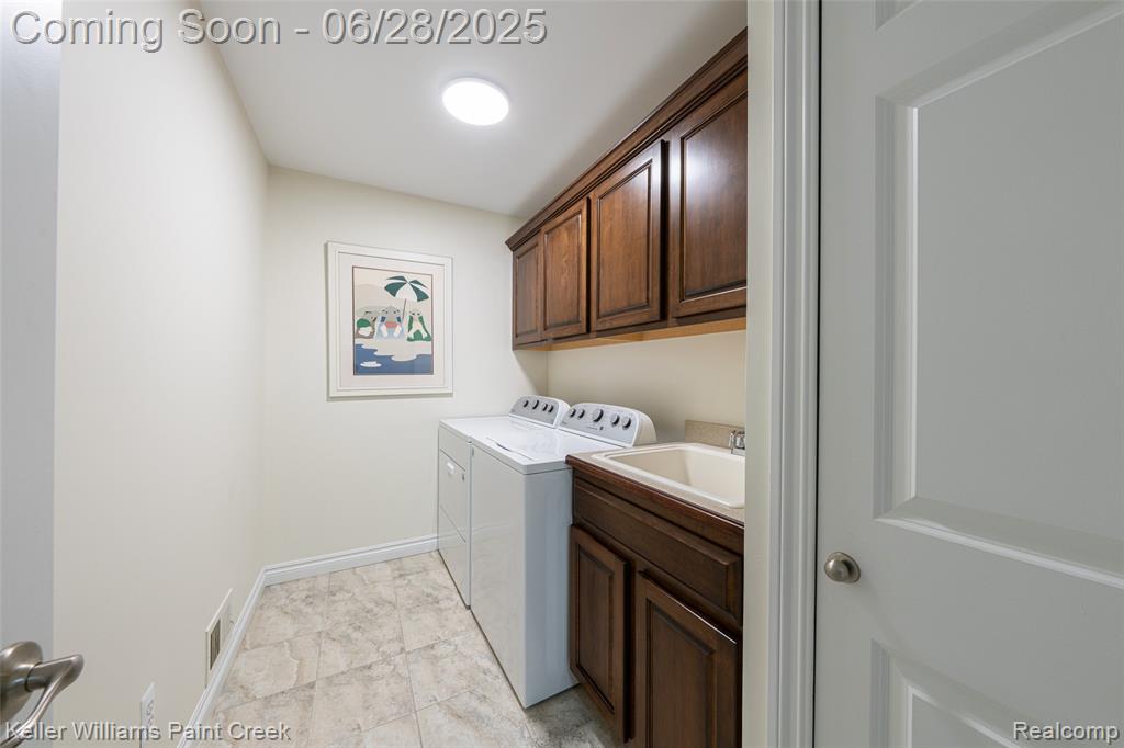 6014 Windemere Lane, Shelby Twp, MI 48316 — Photo 23