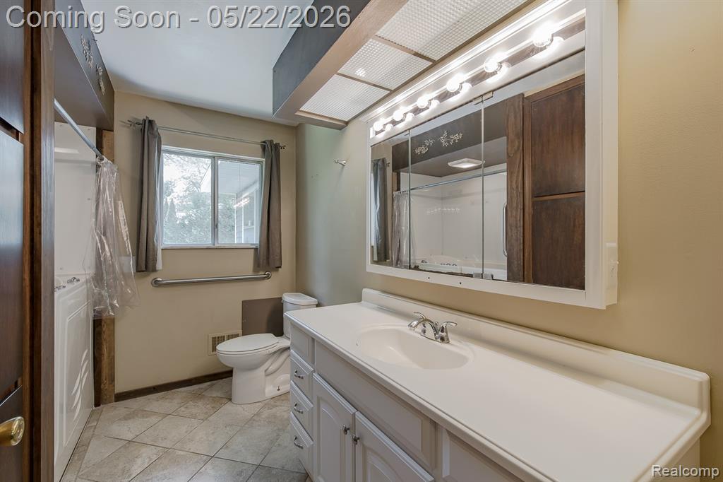 1440 Harding Avenue, Lake Orion, MI 48362 — Photo 18