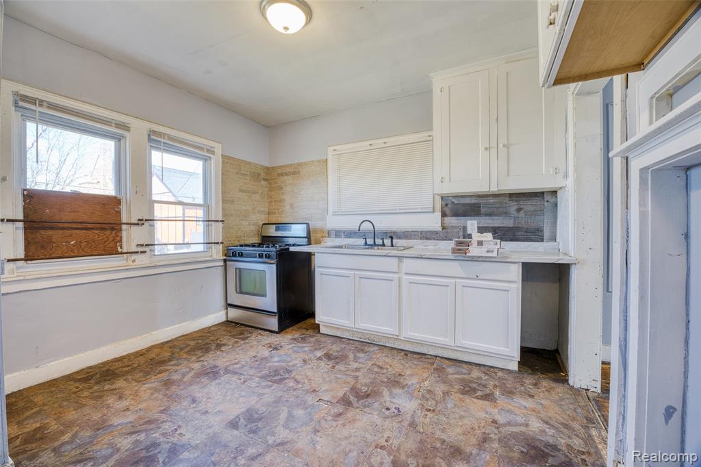 12875 Steel Street, Detroit, MI 48227 — Photo 14