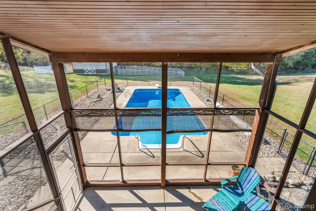 1131 N SEARLS Road, Webberville, MI 48892 — Photo 9