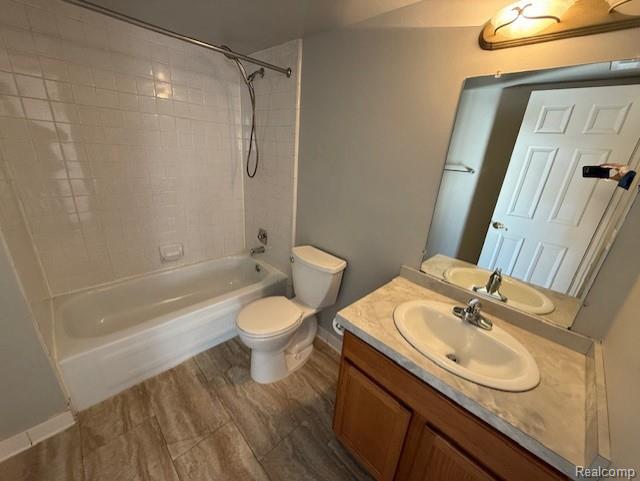 43964 FREEWAY Drive, Sterling Heights, MI 48313 — Photo 11