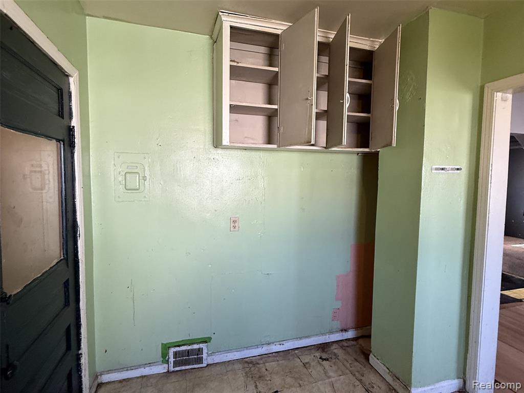319 Polk Avenue, River Rouge, MI 48218 — Photo 12