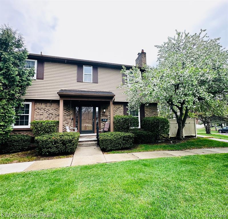 21220 W Glen Haven Circle, Novi, MI 48167 — Photo 2