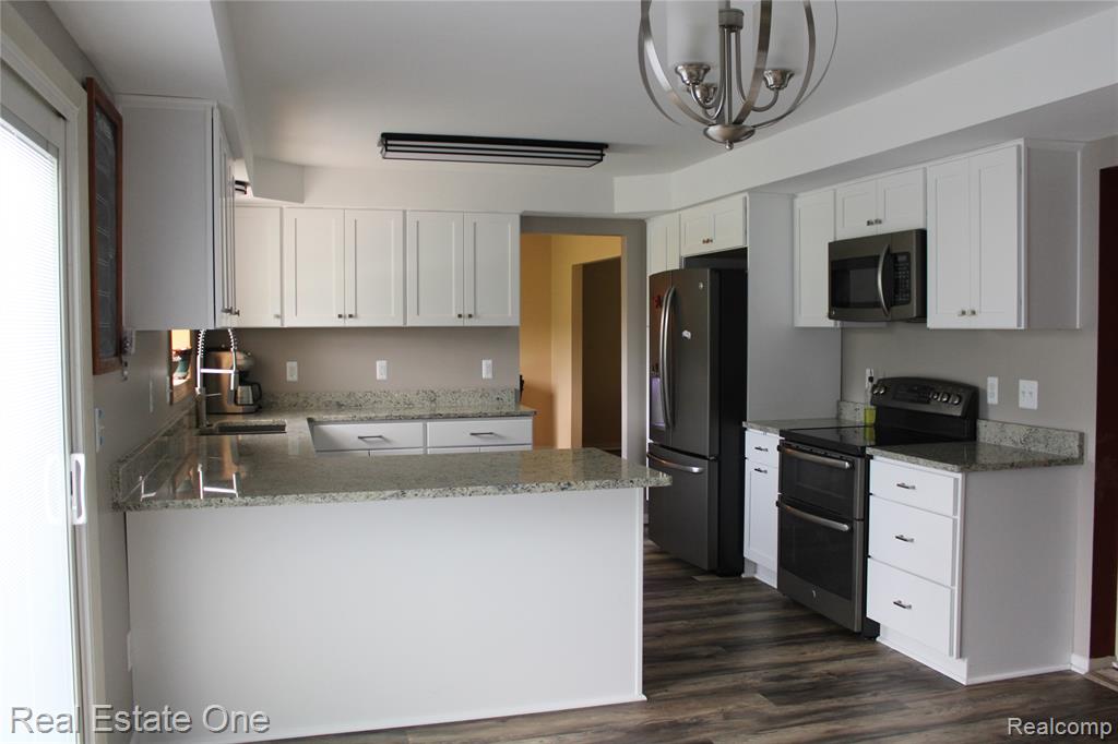 47830 Ben Franklin Drive, Shelby Twp, MI 48315 — Photo 4