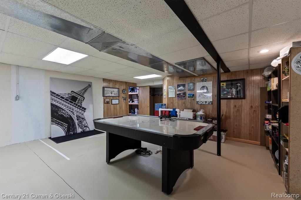 781 Pheasant Run West Drive, Wixom, MI 48393 — Photo 41