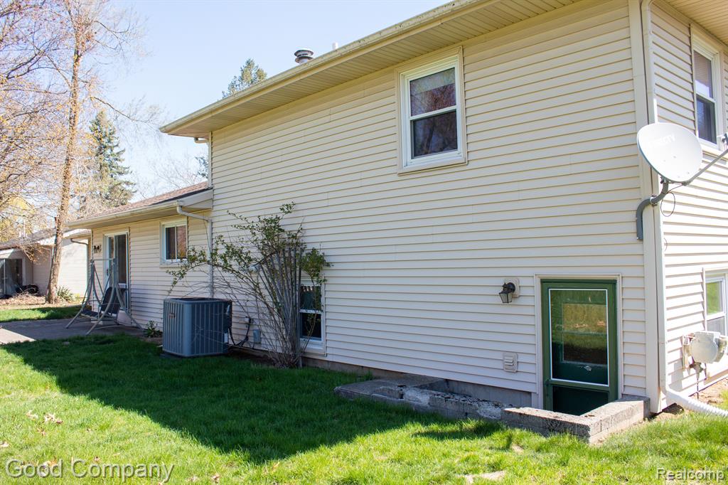 6762 GOVE N, Tecumseh, MI 49286 — Photo 29