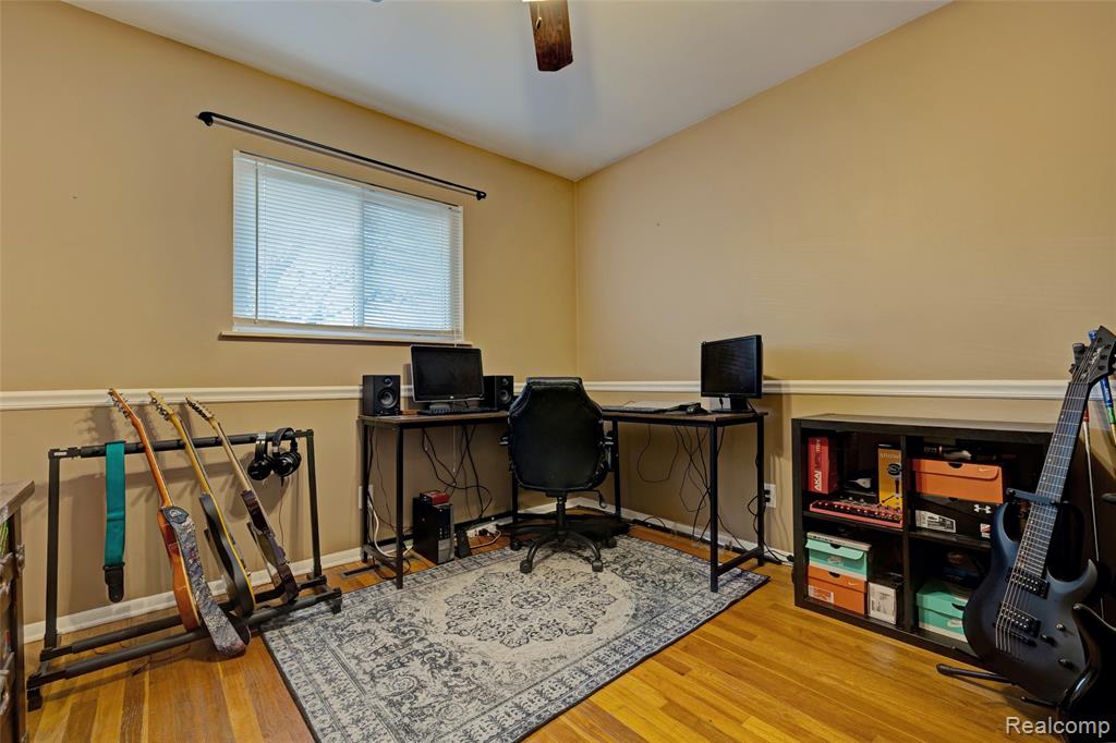 5379 Linden Road, Swartz Creek, MI 48473 — Photo 16