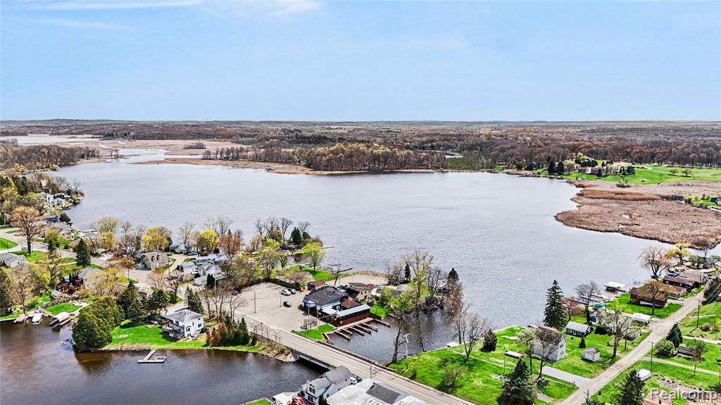 6522 BENNETT LAKE Road, Fenton, MI 48430 — Photo 26