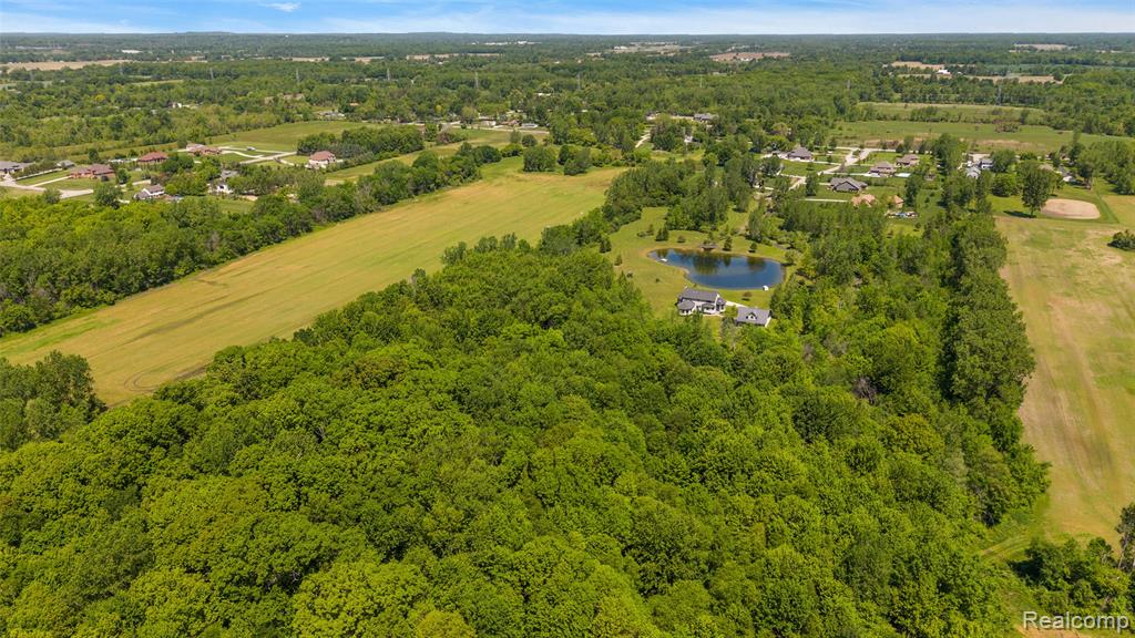 62502 Wayfaring Road, Ray, MI — Photo 26