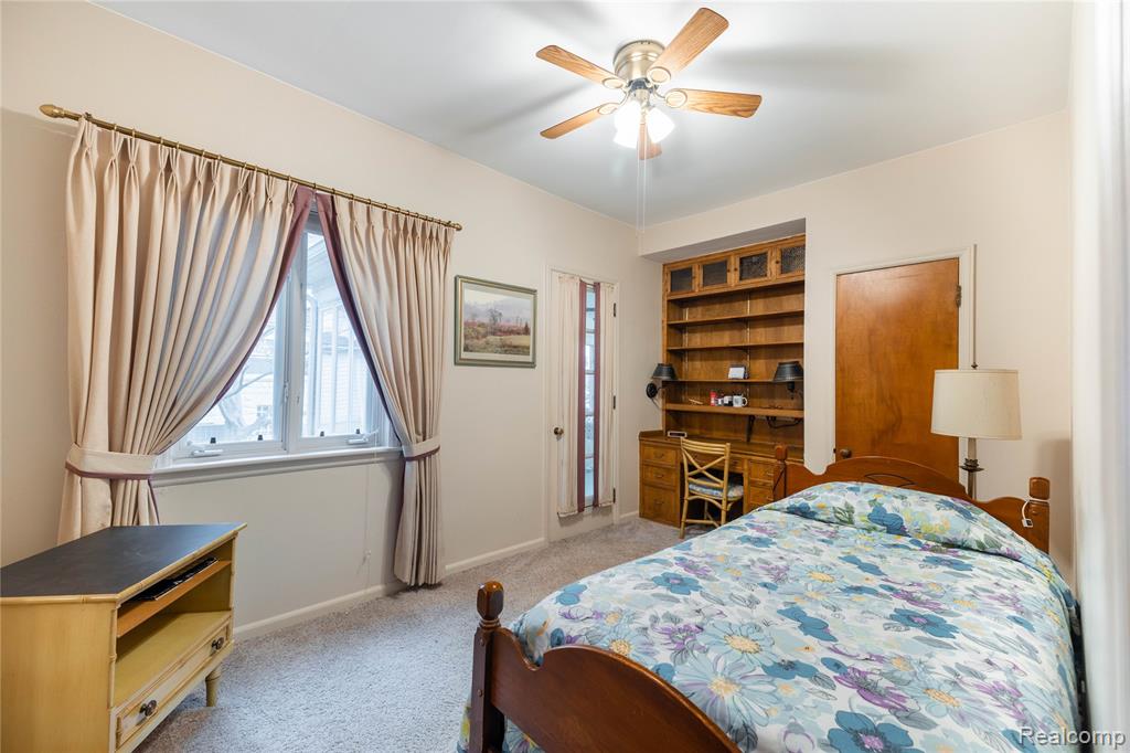 29863 East River Road, Grosse Ile, MI 48138 — Photo 27