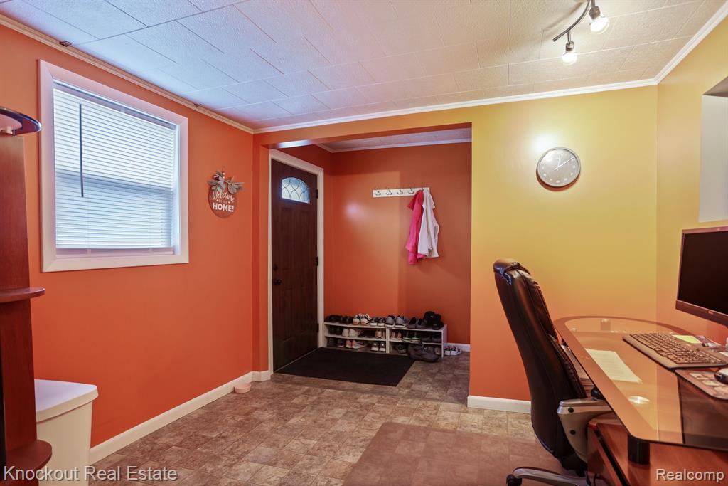 213 E Maple Street, Vassar, MI 48768 — Photo 14