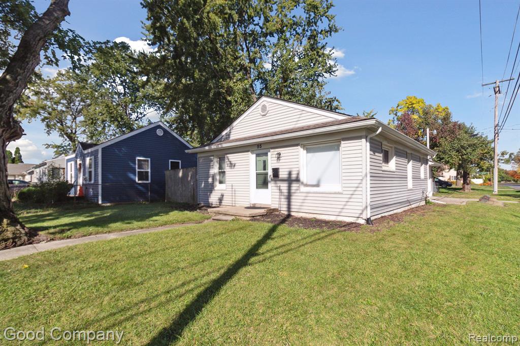 95 CHOPIN Street, Troy, MI 48083 — Photo 4