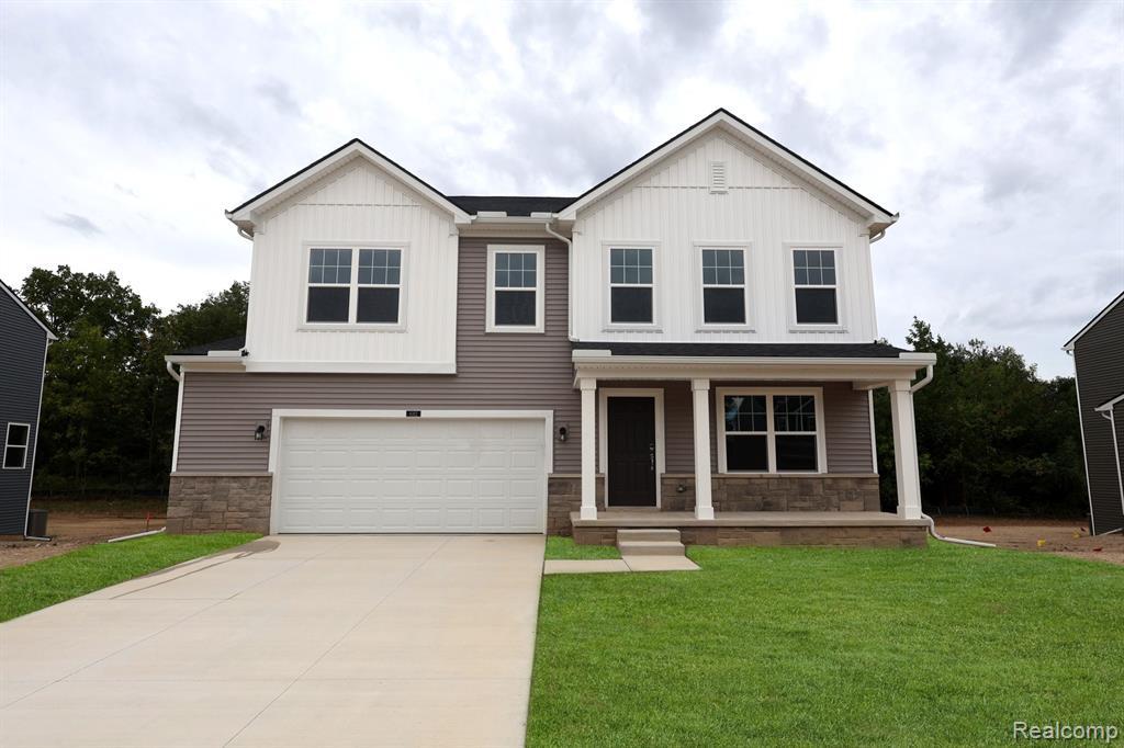 4182 Cedar Lane, Grand Blanc, MI 48439