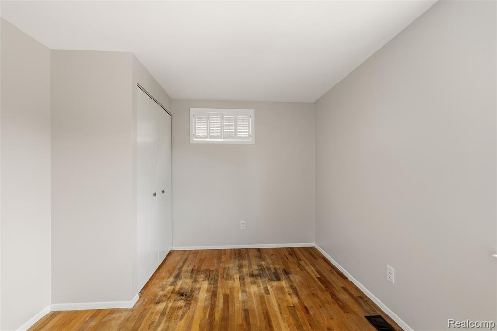 42352 Park Ridge Road, Novi, MI — Photo 24