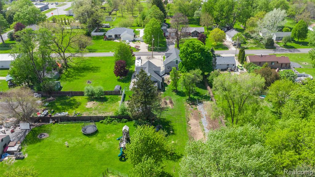 1255 Glendale Street, Burton, MI 48509 — Photo 35