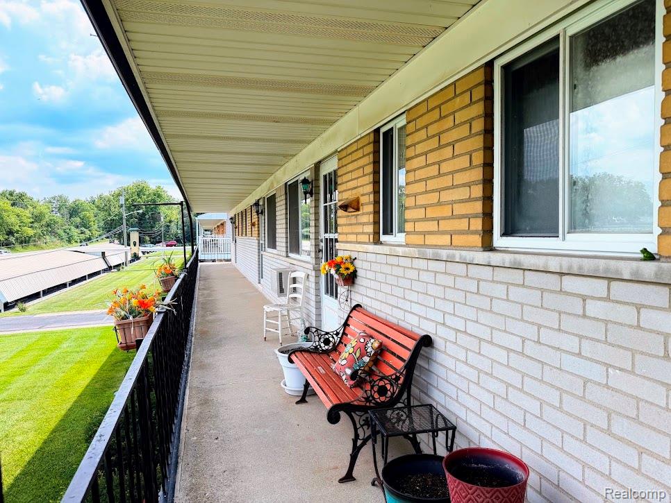 26965 Milford Road, 38, South Lyon, MI 48178