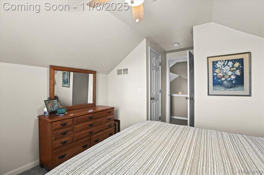 43576 Yorkville Drive, 27, Canton, MI 48188 — Photo 17