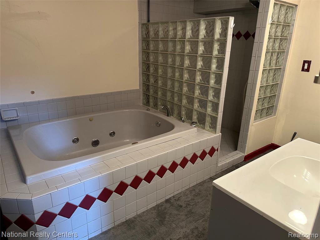 777 Rahn Street, Westland, MI 48186 — Photo 11