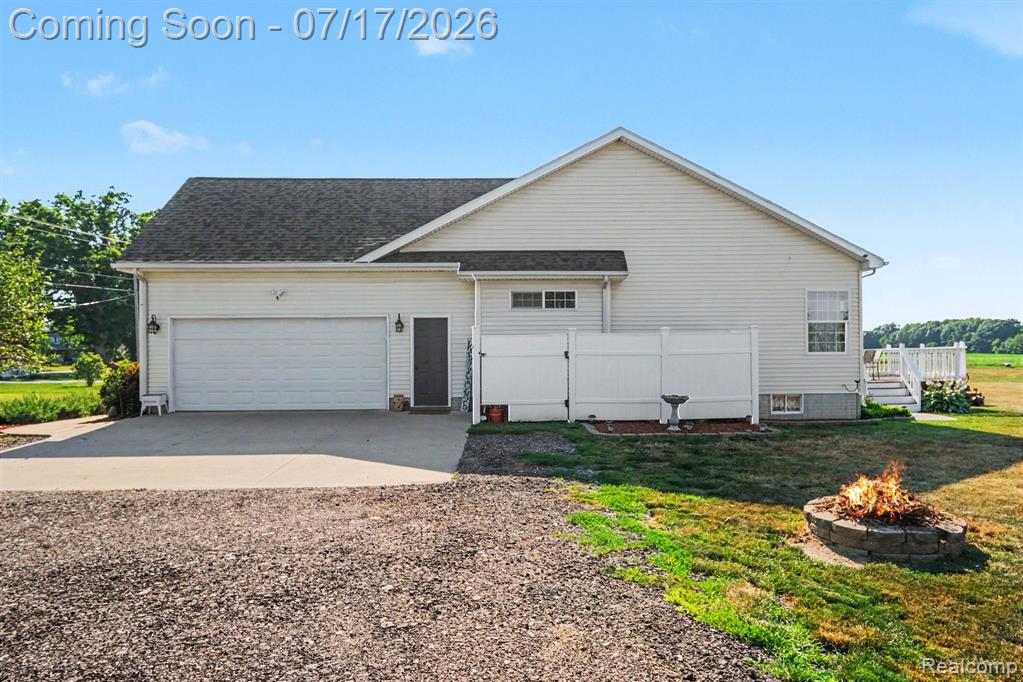 9074 Grand Blanc Road, Gaines Vlg, MI 48436 — Photo 21