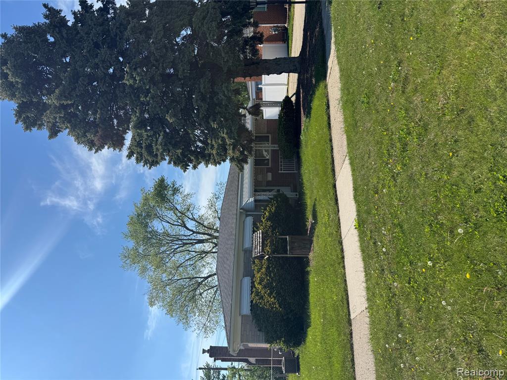 31263 Hayes Road, Warren, MI 48088 — Photo 2