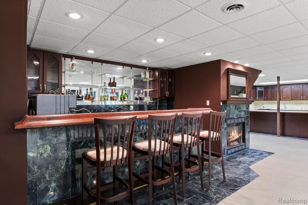 8950 WOODLORE SOUTH Drive, Plymouth, MI 48170 — Photo 47