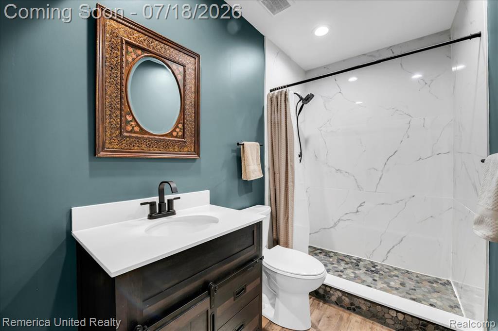 9438 Deer Creek Court, Brighton, MI 48114 — Photo 54
