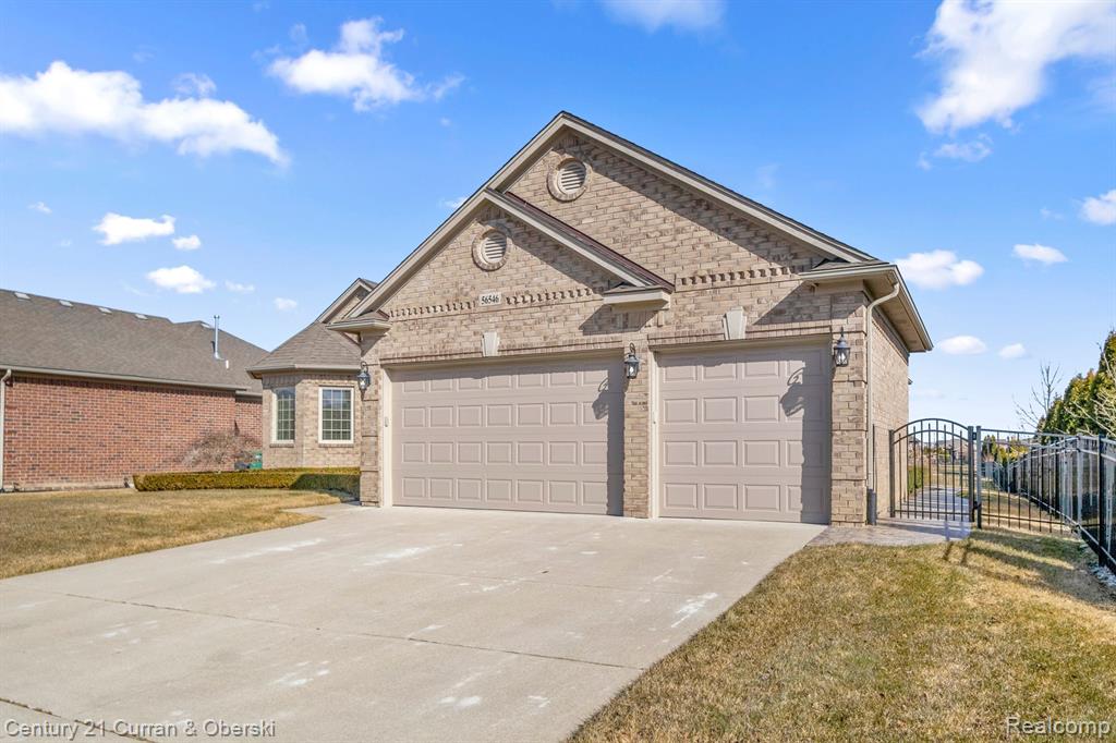 56546 CLEARSTONE Drive, Macomb, MI 48042 — Photo 45