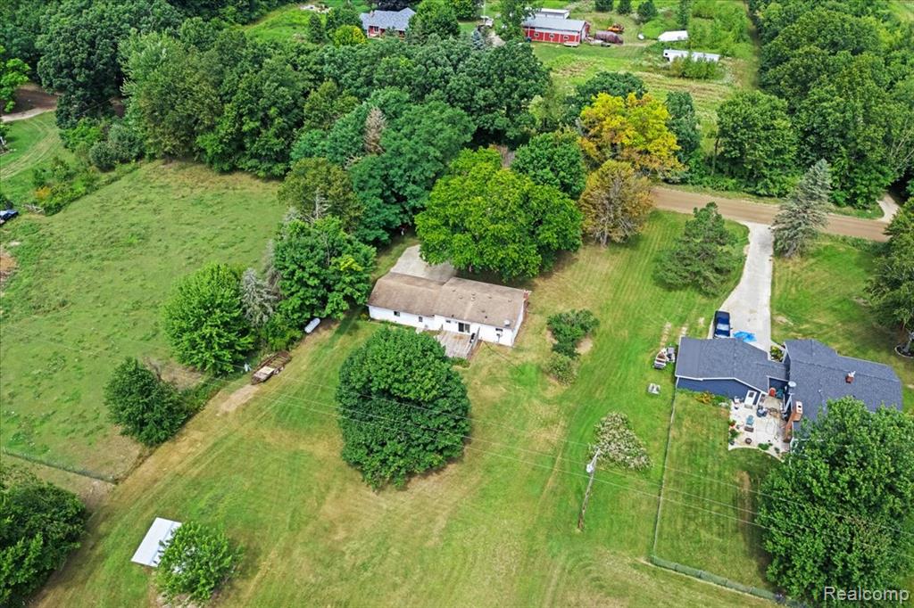 6460 Hogan Road, Fenton, MI 48430 — Photo 30