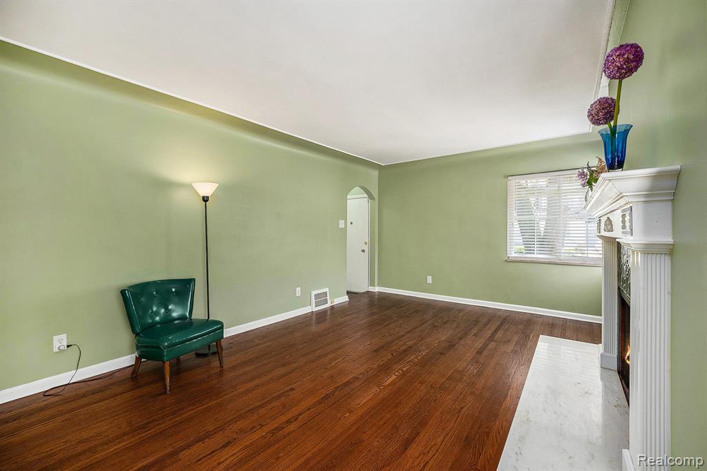 964 W Marshall Street, Ferndale, MI 48220 — Photo 5