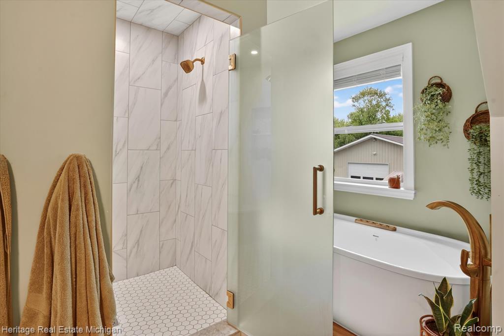 5835 Warner Road, Fowlerville, MI 48836 — Photo 20