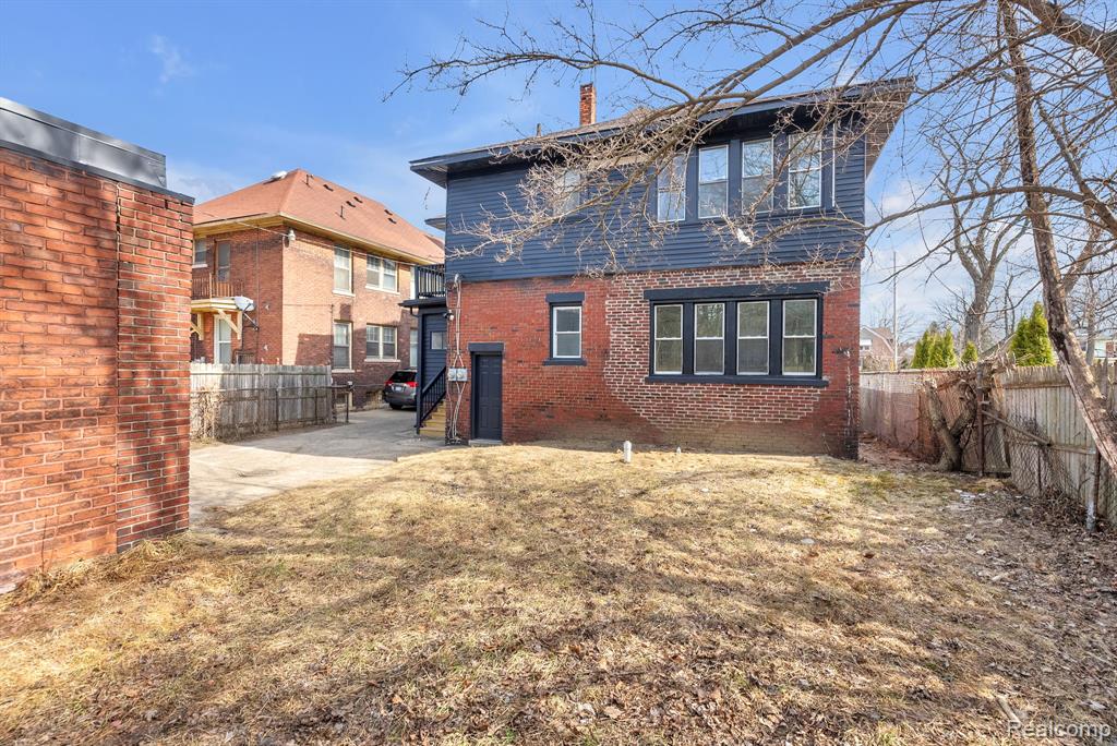 951 E Grand Boulevard, Detroit, MI 48207 — Photo 3
