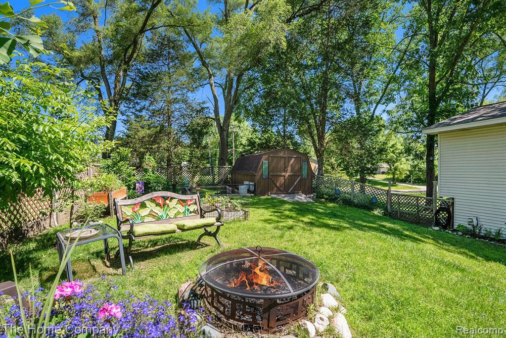 3821 Langley Drive, Pinckney, MI 48169 — Photo 37