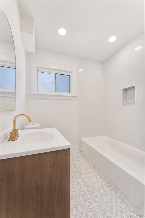 21930 Marlow Street, Oak Park, MI 48237 — Photo 9