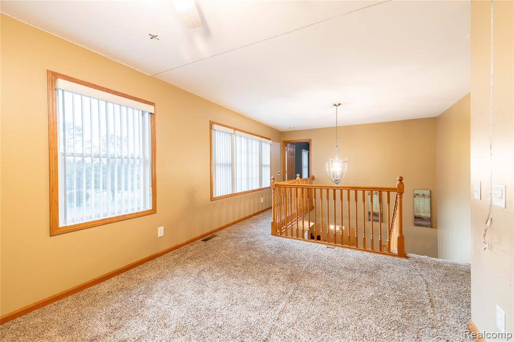 28101 Elwell Road, Belleville, MI 48111 — Photo 21