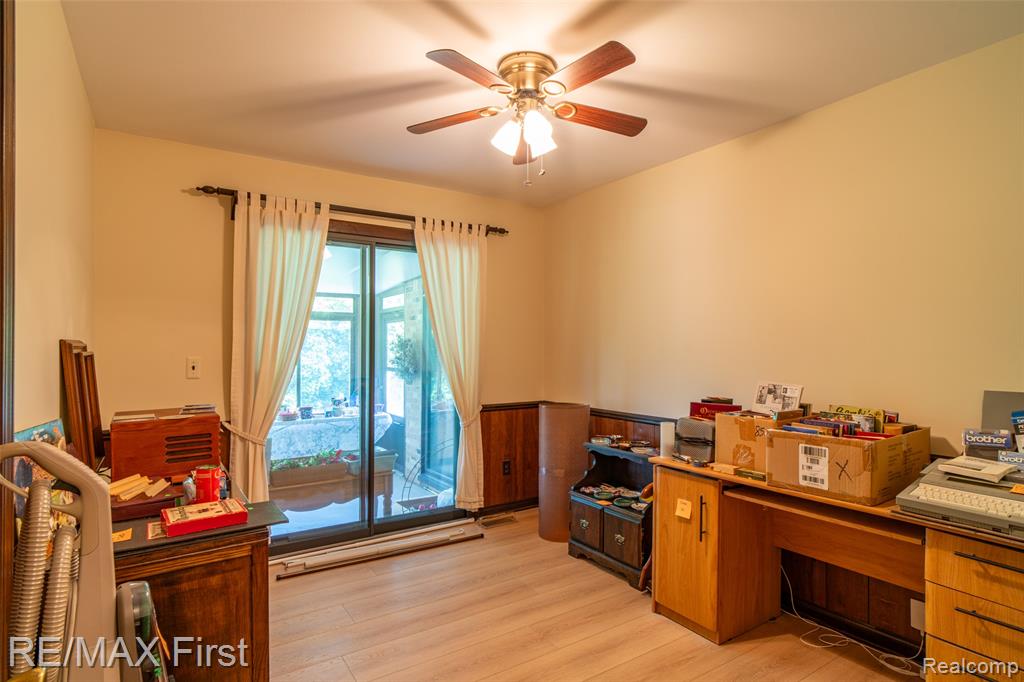 47798 CHRYS, Macomb, MI 48044 — Photo 26