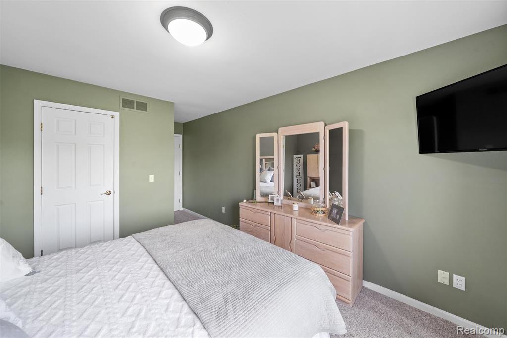 45523 Muirfield Drive, Canton, MI 48188 — Photo 27