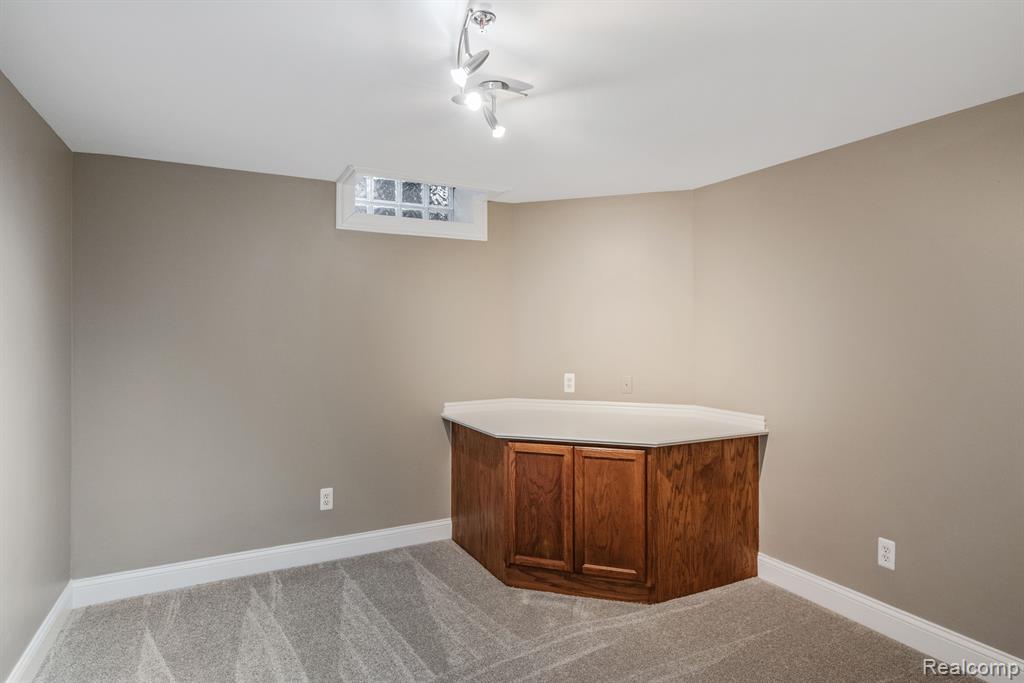 45449 N STONEWOOD Road, Canton, MI 48187 — Photo 19