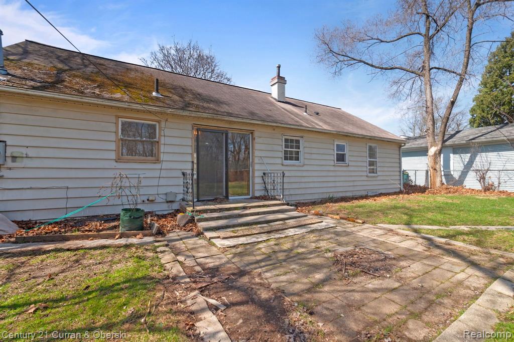 545 HUDSON Street, Ypsilanti, MI 48198 — Photo 15