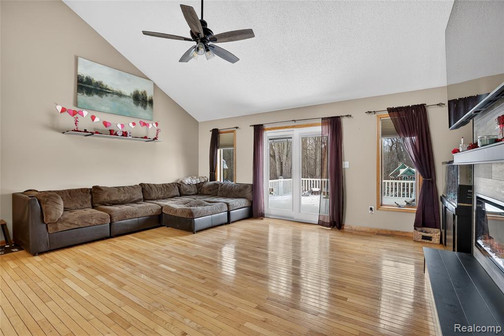 14101 Tuscola Road, Clio, MI 48420 — Photo 5