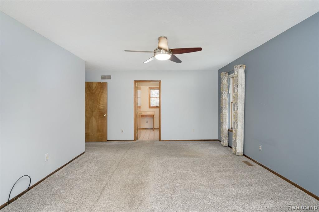 9721 Klais Road, Clarkston, MI 48348 — Photo 23