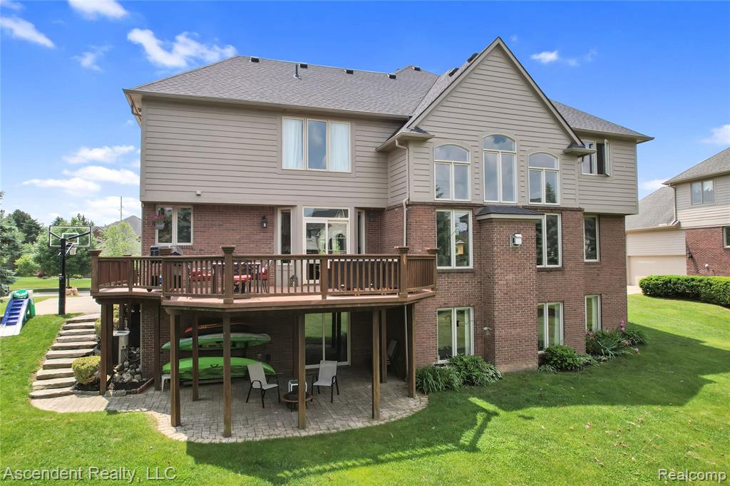 48392 Binghampton Drive, Northville, MI 48168 — Photo 50