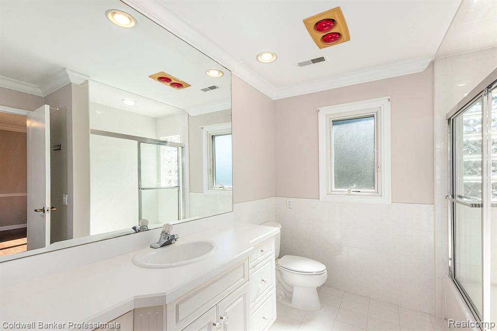 3105 INTERLAKEN Street, West Bloomfield, MI 48323 — Photo 19