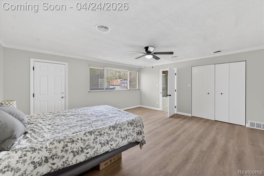 3165 Mac Avenue, Flint, MI 48506 — Photo 8