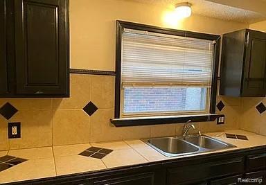 9444 Beaconsfield Street, Detroit, MI 48224 — Photo 12