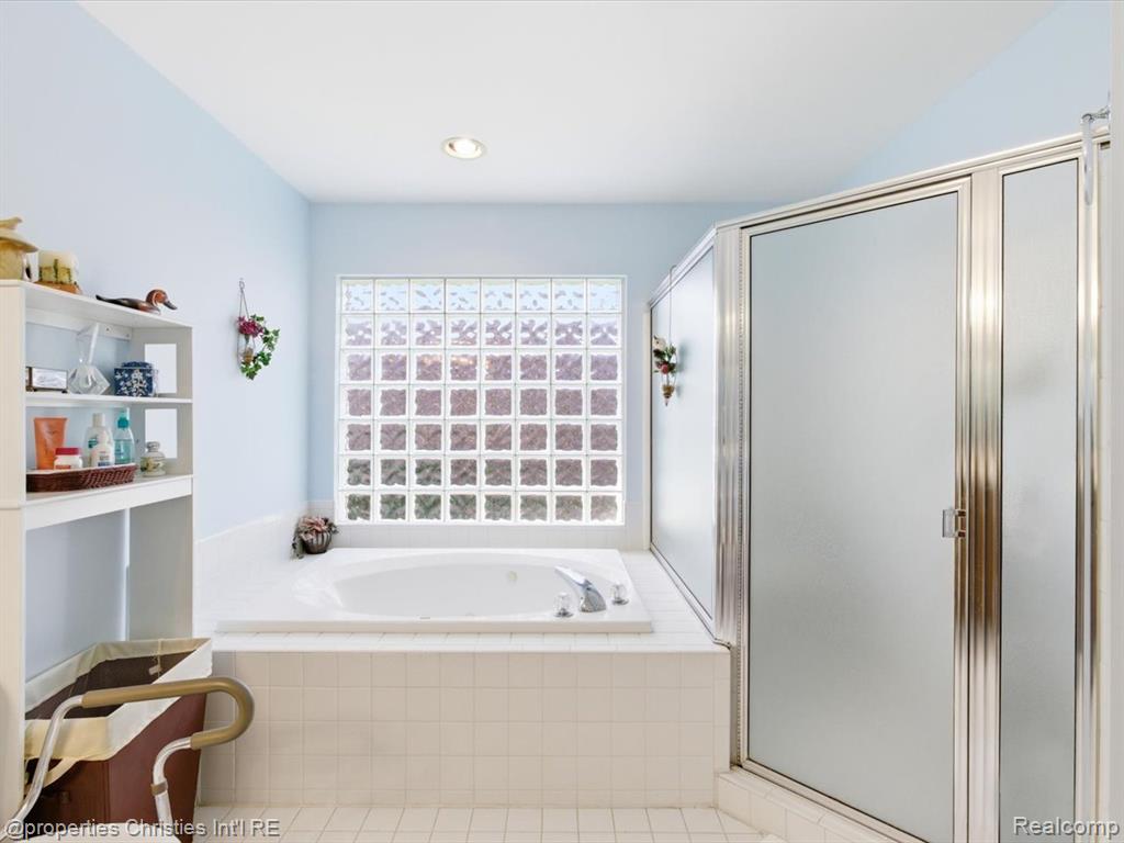 57196 Copper Creek Drive W, Washington, MI — Photo 21