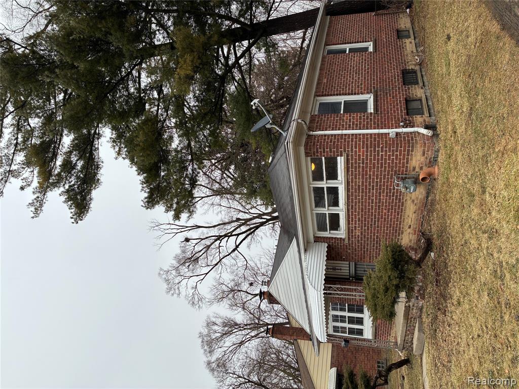 19352 Evergreen Road, Detroit, MI 48219 — Photo 11