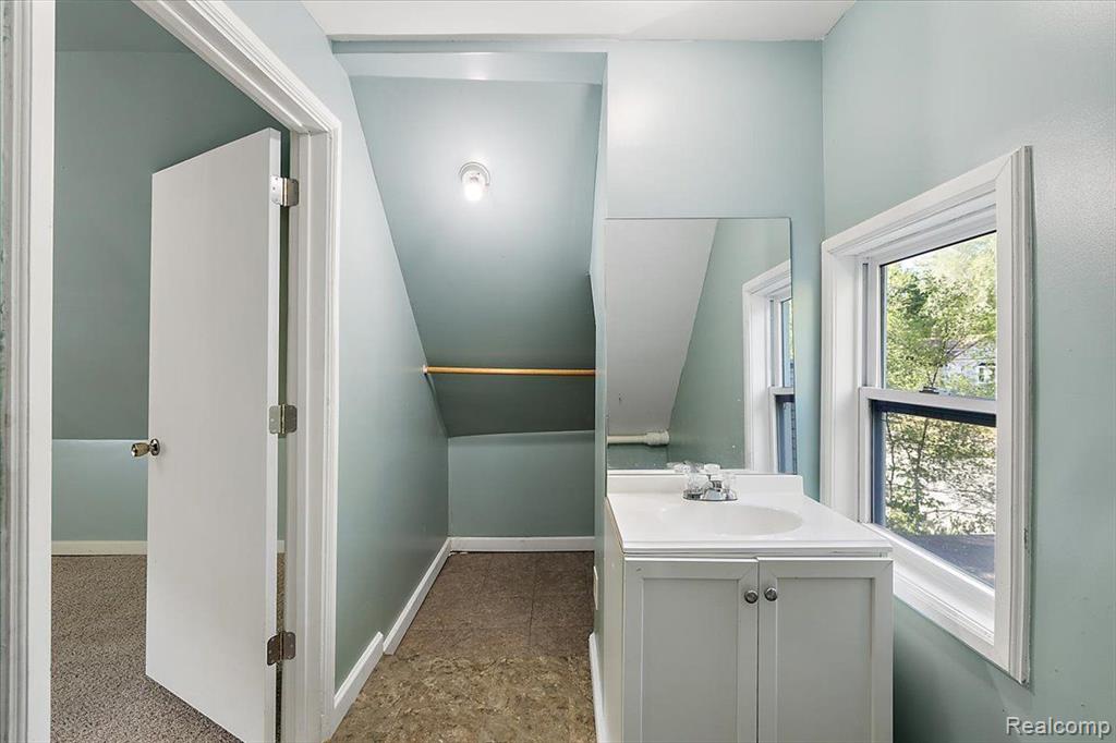 410 S ADAMS Street, Mount Pleasant, MI 48858 — Photo 27