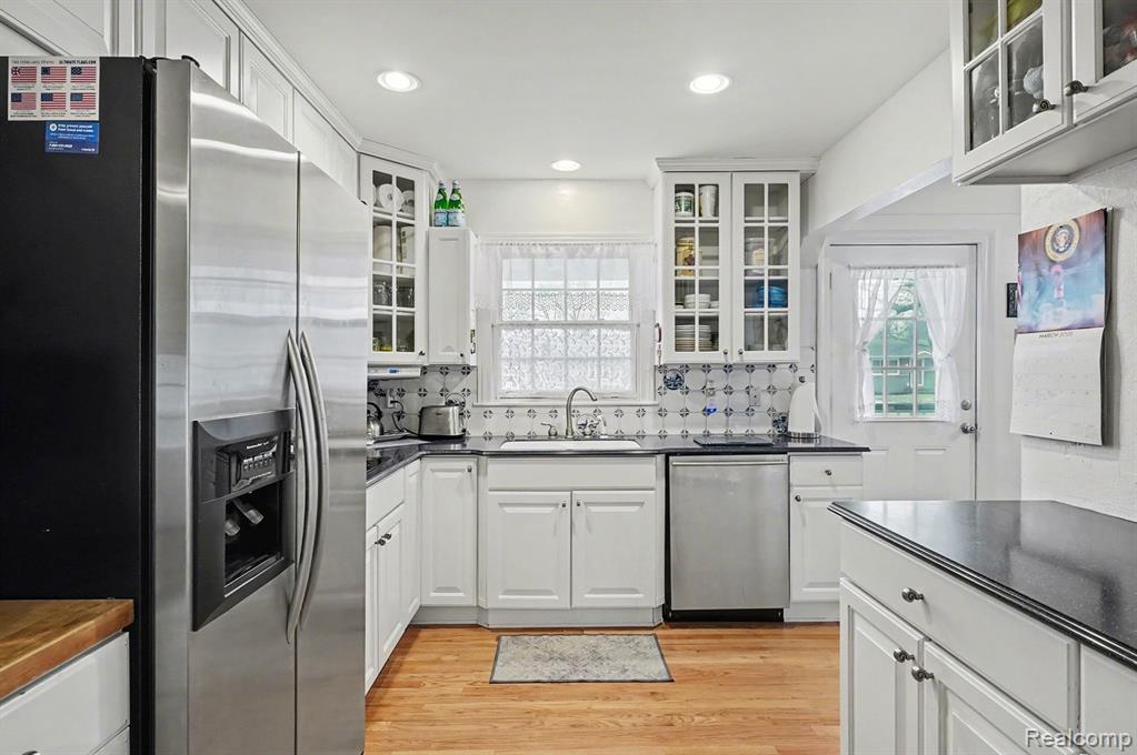 7501 Rauschelbach Street, Shelby Twp, MI 48317 — Photo 12